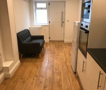 Kirk Close, Wolvercote, Oxford - Photo 6