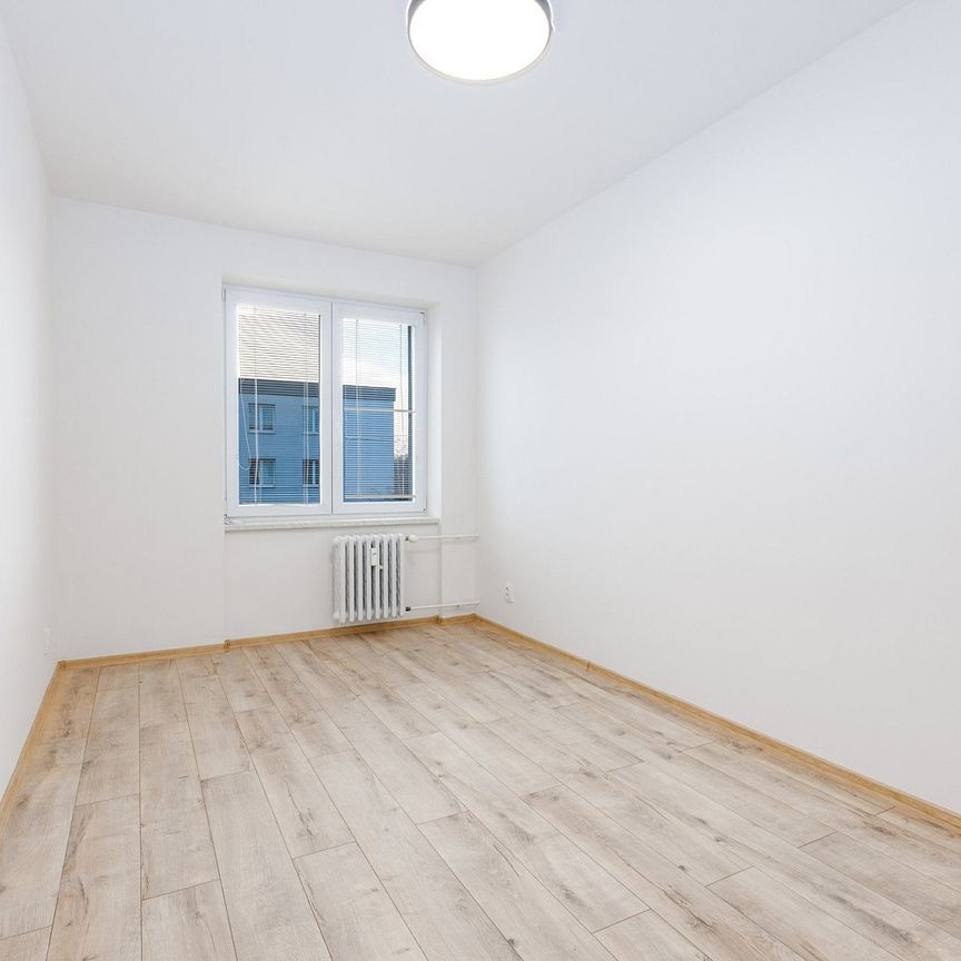 Pronájem bytu 2+1 45 m² - Photo 1