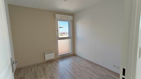 Location Appartement 3 pièces 62m² ST MALO 35400 - Photo 2