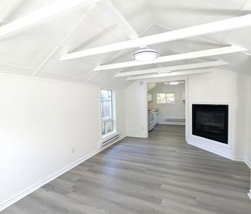 For Lease - 696 Hastings Avenue, Innisfil, Ontario - Photo 1