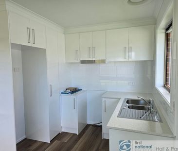 Renovated 3 Bedroom - Photo 4