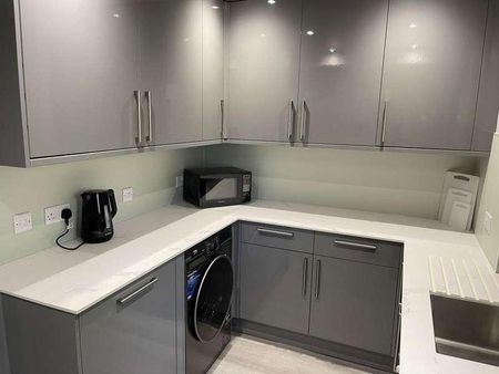 Rm, Mandeville, Orton Goldhay, P, PE2 - Photo 4