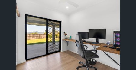 Renovated Four Bedroom Home with Office - Photo 5