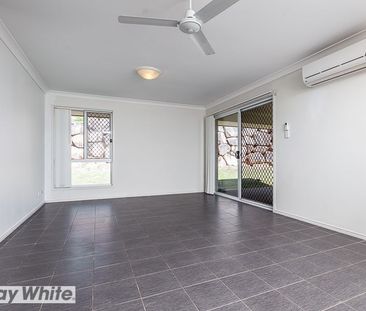 GREAT 3 BEDROOM DUPLEX! - Photo 5