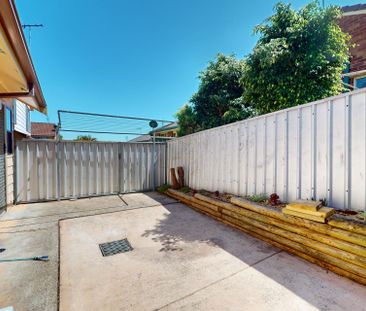 1/46 Perks Street, Wallsend NSW 2287 - Photo 1