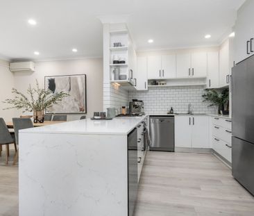 Tranquil, Low-Maintenance Living Just Steps from Lane Cove Village - Photo 5