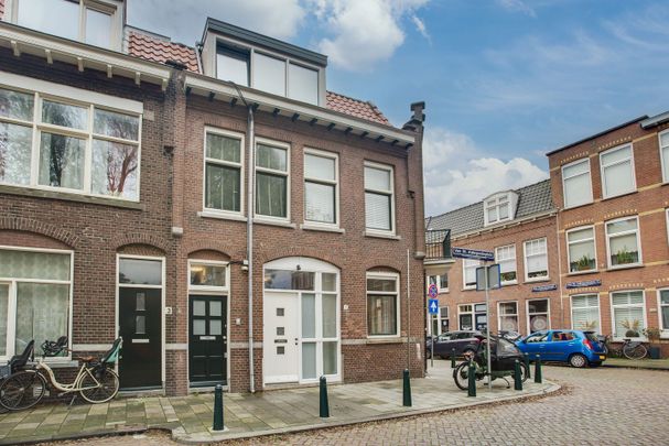 Van St. Aldegondeplein 1, Geuzenkwartier, 2581TJ, Den Haag - Photo 1