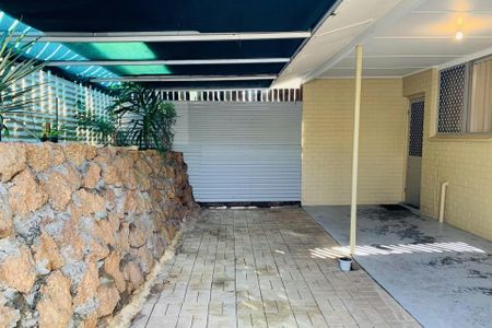 UNIT IN EXCELLENT LOCATION - Photo 5