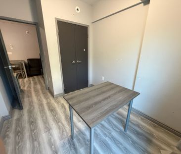 For Lease - 275 Larch Street Unit# B04, Waterloo, Ontario - Photo 2