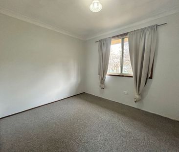 3 Bedroom Home - Rent includes water usage - Photo 3