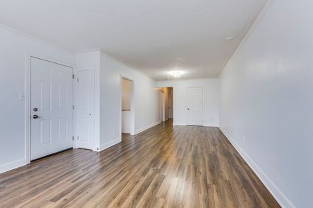 For Lease - 210 Habitant Drive Unit# 3, Toronto, Ontario - Photo 4