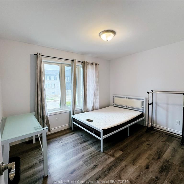 For Lease - 475 JOSEPHINE Unit# ROOM 1, Windsor, Ontario - Photo 1
