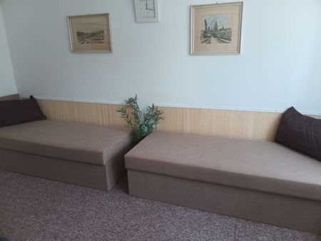 Pronájem bytu 1+kk 30 m² - Fotografie 2