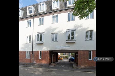 4 bedroom flat to rent - Photo 3