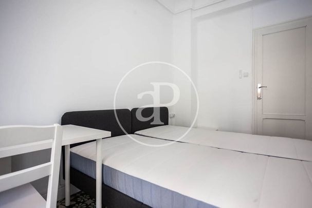 5 bedroom luxury Flat for rent in Valencia, Spain - Photo 1