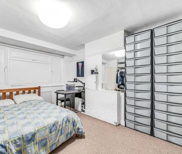 2 bedroom maisonette to rent - Photo 2