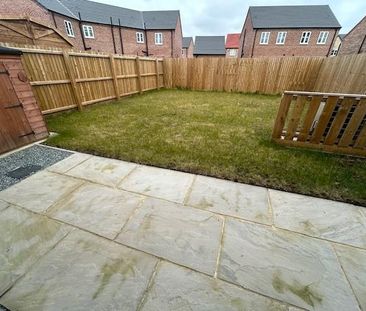 3 bedroom semi-detached house to rent - Photo 4