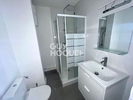Location Appartement 1 pièce 15m² - Photo 3