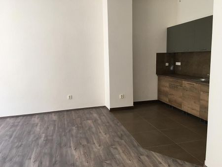 Pronájem bytu 2+kk 69 m² - Photo 2