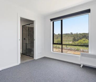 HOME FOR RENT IN BACCHUS MARSH - Photo 6