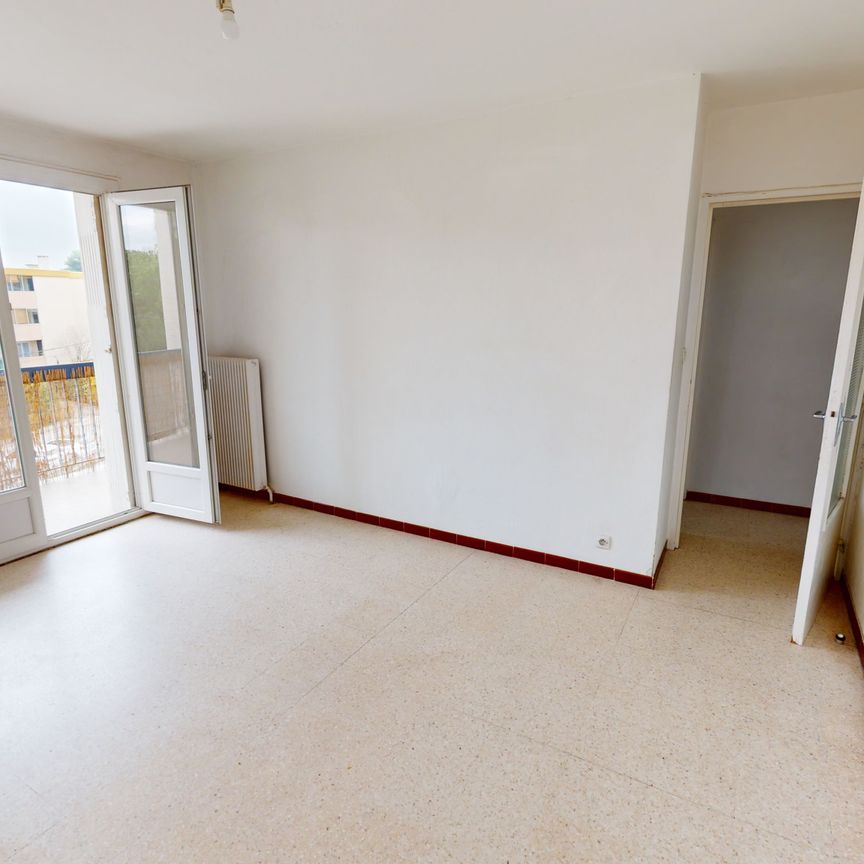 T2 avec parking, cave et balcon - Photo 1