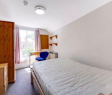 5 bedroom terraced house to rent - Photo 4