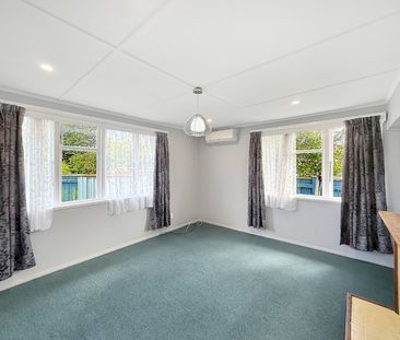 11 McBain Grove, Avalon - Photo 4