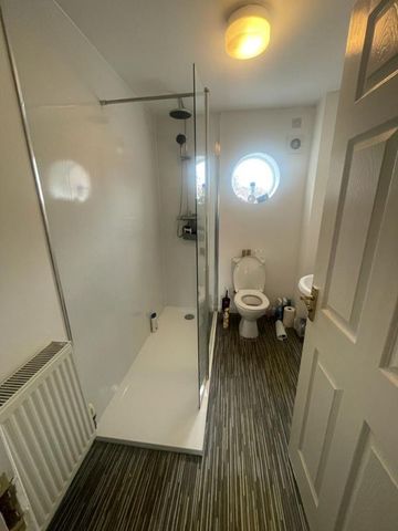 17 Goods Yard Close - Great Location & Off Street Parking Loughborough - Photo 5