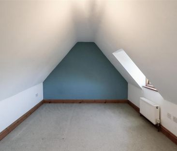 3 bedroom detached house to rent - Photo 3