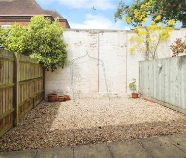 3 bedroom house to rent - Photo 3