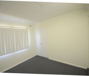 For the budget seekers - WATER INCLUDED! - Photo 6