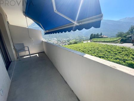 Ensoleillé avec une jolie vue sans vis-à-vis - Photo 2