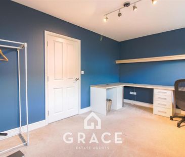 3 bedroom terraced house to rent - Photo 4