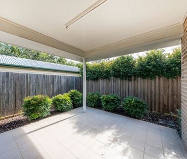 Stunning extra-large low maintenance unit! - Photo 6