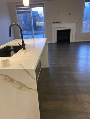 For Lease - 1534 Tamarack Point, Milton, Ontario - Photo 1