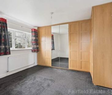 3 bedroom property to rent in Watford - Photo 4