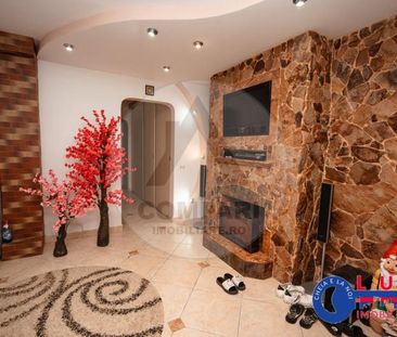 ID 168 APARTAMENT SPAȚIOS DE ÎNCHIRIAT – CARTIER C5 - Fotografie 2