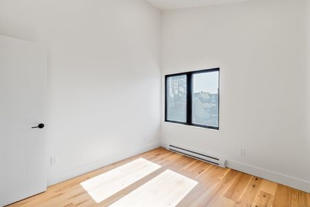 476 Rue Wilbrod Street - 1 - Photo 5