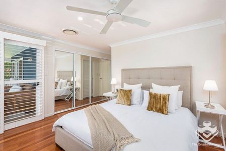 Walking distance from Kirra beach and fully finished - Photo 5