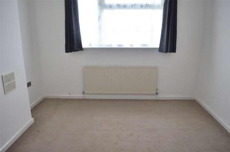 Malling Gardens, Morden, SM4 - Photo 4