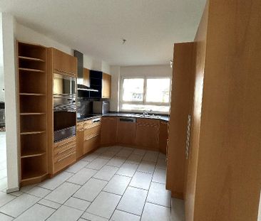 Helle Wohnung in Rheinnähe - Photo 2