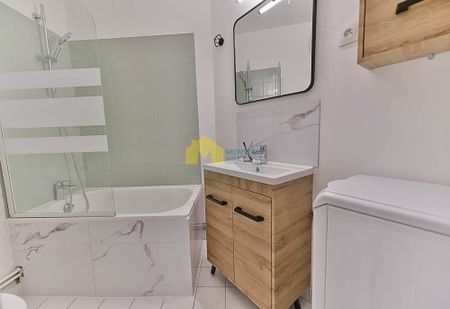 STUDIO -CENTRE-VILLE - CALME - MEUBLE- RENOVE - Photo 5