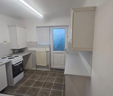 2 bedroom bungalow to rent - Photo 6