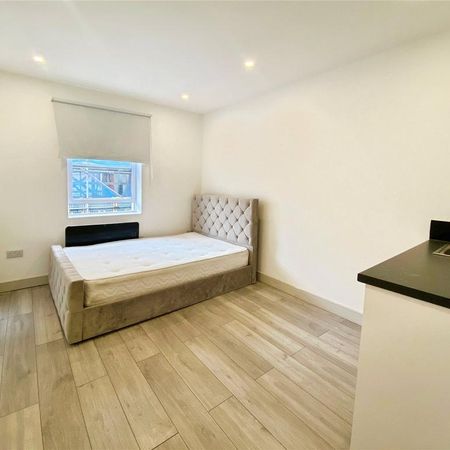 Studio to rent - Photo 4