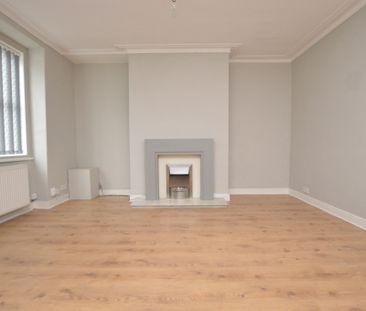 2 Bedroom Terraced House - Photo 4