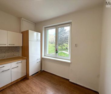 Pronájem bytu 2+1 55 m² - Photo 1