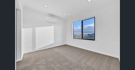 Near Brand New Home In Aintree - Photo 3