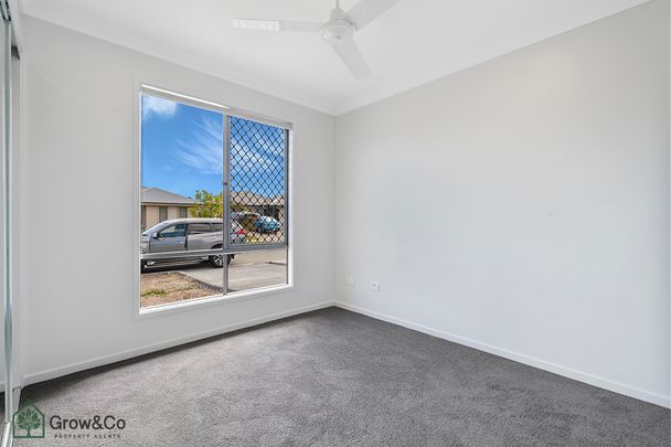 2BED HOME WITH A LARGE OPEN PLAN LIVING WITH AIR-CON - Photo 1