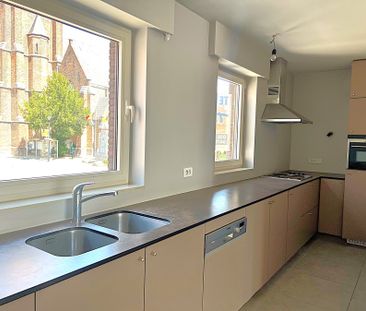 Ruim duplex-appartement met 2 slaapkamers en terras. - Photo 5