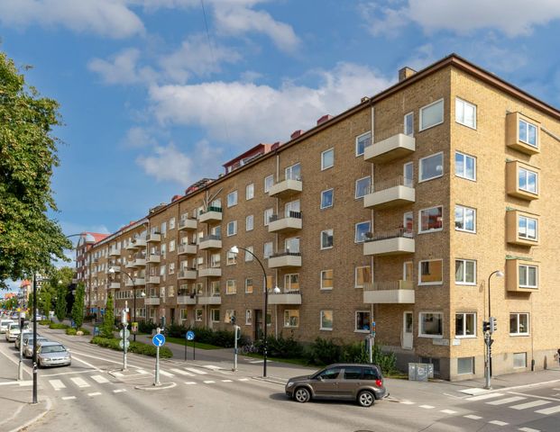 Trädgårdsg. 13 - Photo 1